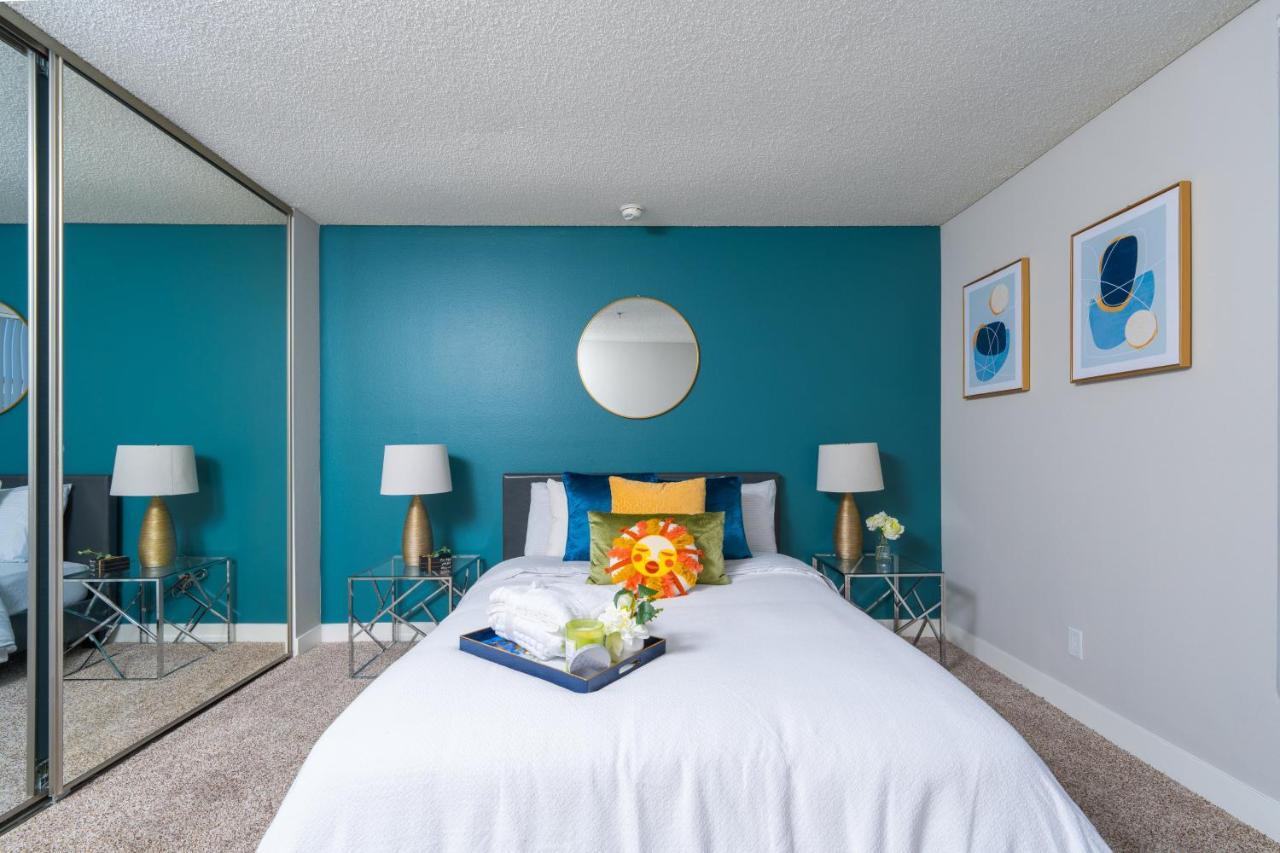 Universal Studios 8 Min Drive Two Bedroom Apartment With Free Parking Los Angeles Ngoại thất bức ảnh