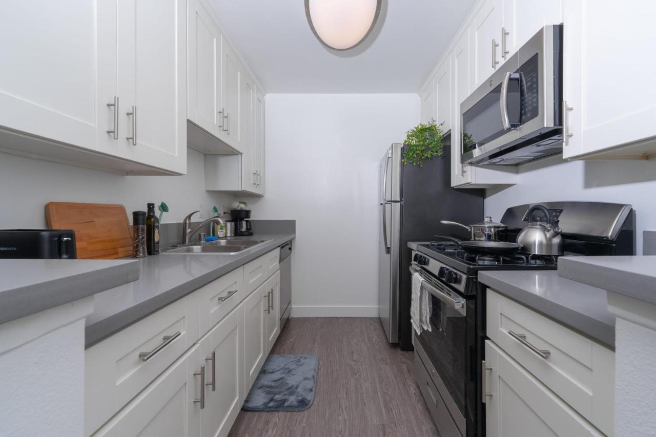 Universal Studios 8 Min Drive Two Bedroom Apartment With Free Parking Los Angeles Ngoại thất bức ảnh